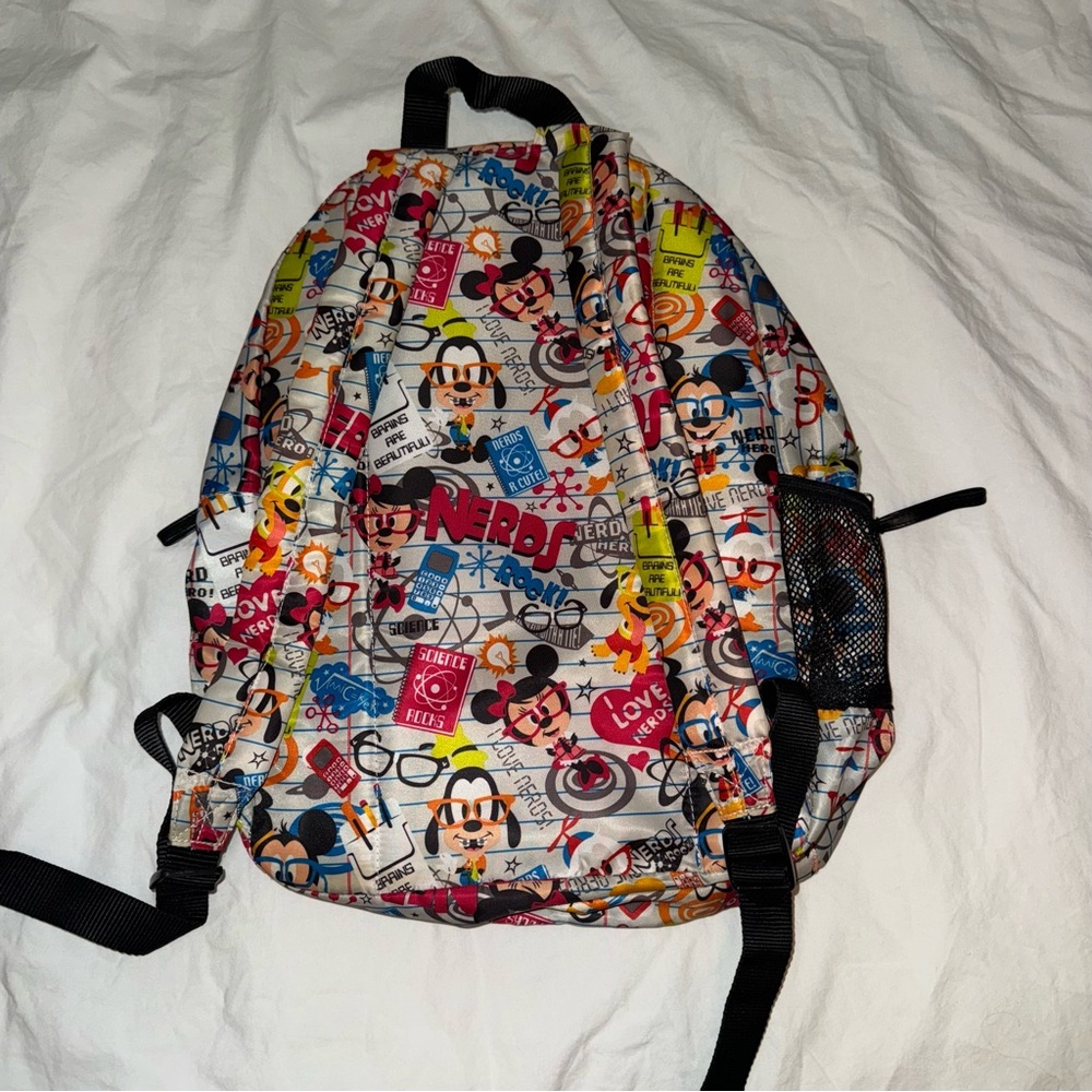 Disney World Backpack - Picture 3 of 3